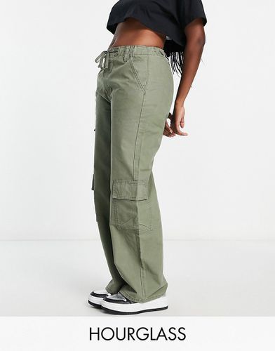 Hourglass - Pantalon cargo oversize avec poches et lien noué à la taille - Kaki - Asos Design - Modalova