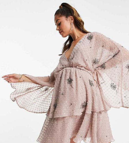 ASOS DESIGN Maternity - Robe courte à volants effet plumetis avec ornements floraux linéaires - Vieux - Asos Maternity - Modalova