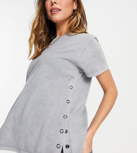 ASOS DESIGN Maternity - T-shirt d'allaitement à boutons-pression sur les côtés - Anthracite délavé clair - ASOS Maternity - Nursing - Modalova