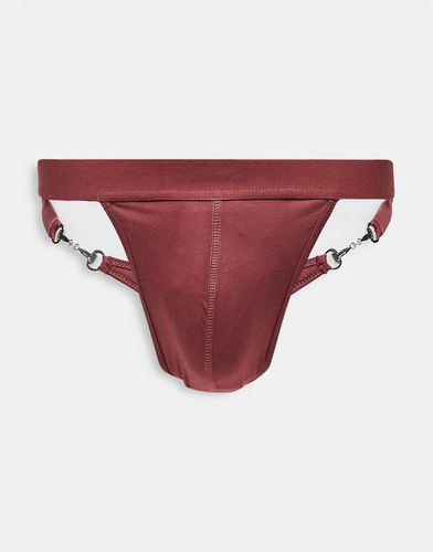 String avec découpes et détails métalliques - Bordeaux - Asos Design - Modalova