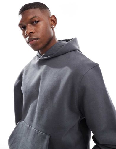 Sweat à capuche court coupe carrée en tissu épais 400 g/m² de qualité supérieure - Noir délavé - Asos Design - Modalova