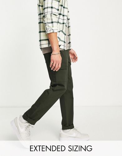 Pantalon cargo ajusté à poches plaquées - Kaki foncé - Asos Design - Modalova