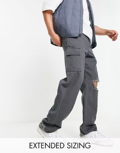 Pantalon cargo décontracté déchiré à un genou - Asos Design - Modalova