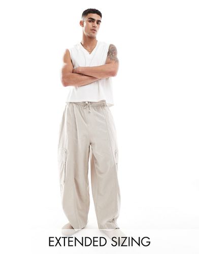 Pantalon cargo oversize texturé en lin - Neutre - Asos Design - Modalova