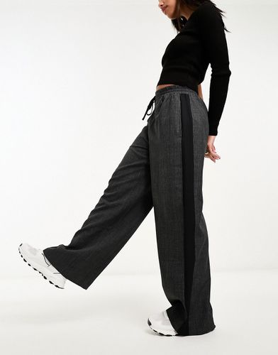 Pantalon à enfiler avec empiècement contrastant - Carreaux - Asos Design - Modalova
