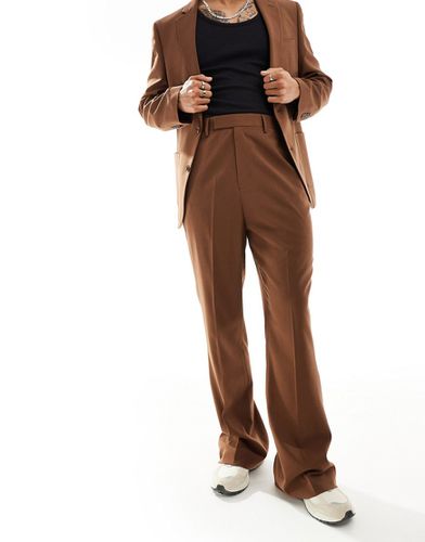 Pantalon de costume évasé à taille haute - Marron chocolat - Asos Design - Modalova