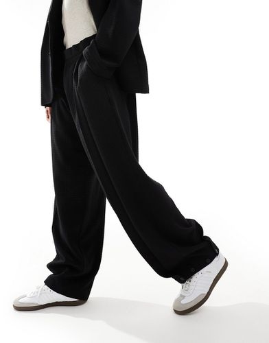 Pantalon de costume large et ajusté en crépon doux - Asos Design - Modalova