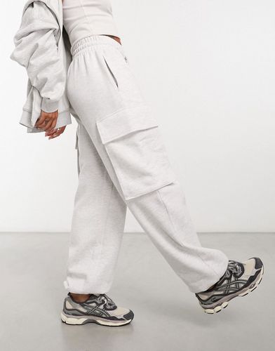 Pantalon de jogging épais oversize style cargo - chiné - Asos Design - Modalova
