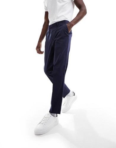 Pantalon habillé fuselé à fines rayures - Asos Design - Modalova
