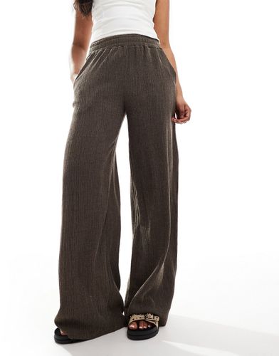 Pantalon large texturé - Chocolat - Asos Design - Modalova