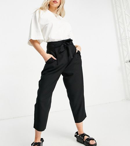 Petite - Pantalon ajusté taille nouée fuselé longueur cheville - Asos Design - Modalova