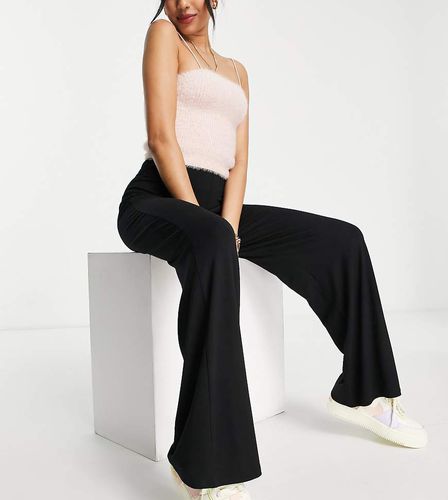 ASOS DESIGN Petite - Pantalon basique large en jersey - Asos Petite - Modalova