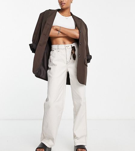 ASOS DESIGN Petite - Pantalon cargo minimaliste à coutures contrastantes - Taupe - Asos Petite - Modalova