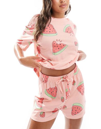 Pyjama avec short et t-shirt oversize à imprimé pastèque - Asos Design - Modalova