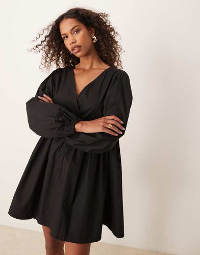 Robe babydoll courte en coton à col en V - Asos Design - Modalova