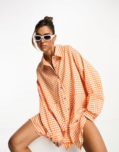 Robe chemise oversize à carreaux avec grandes poches - Orange - Asos Design - Modalova