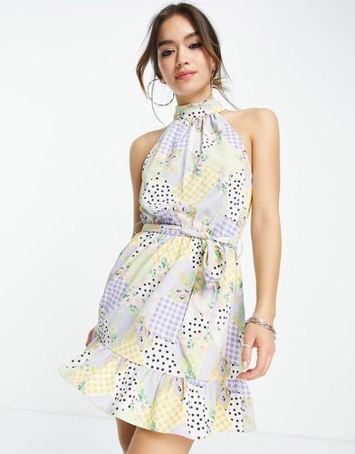 Robe courte à col bénitier avec ceinture et imprimé effet coupé-cousu - Asos Design - Modalova