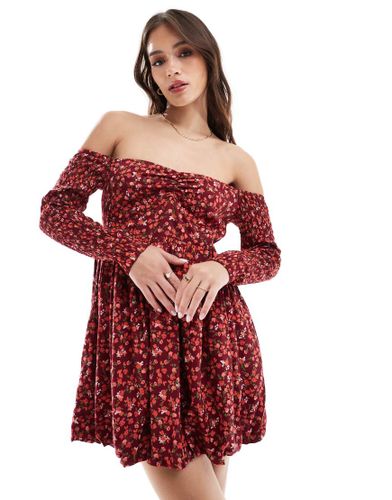 Robe courte bouffante style Bardot à petites fleurs - Rouge - Asos Design - Modalova