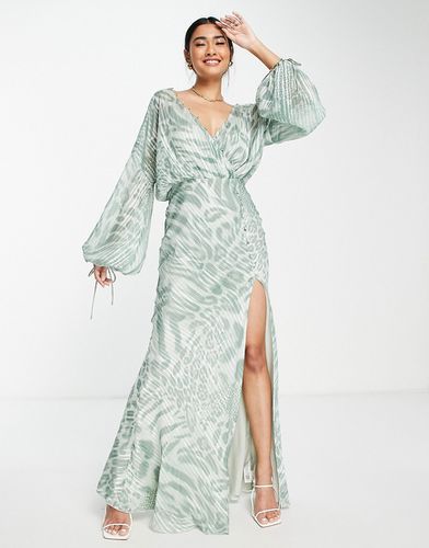 Robe longue boutonnée en satin à détail drapé et imprimé rayé léopard - Asos Design - Modalova