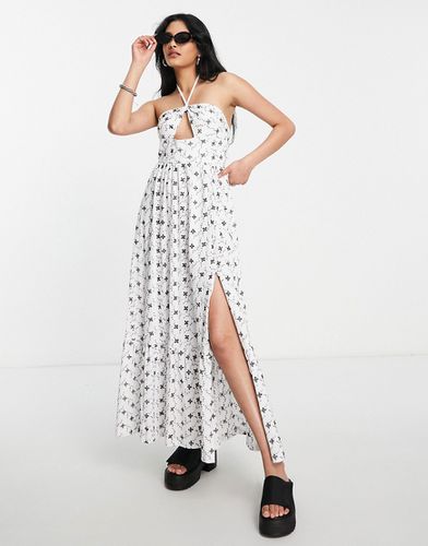 Robe longue dos nu à volants étagés et découpe avec broderie anglaise - Noir et - Asos Design - Modalova