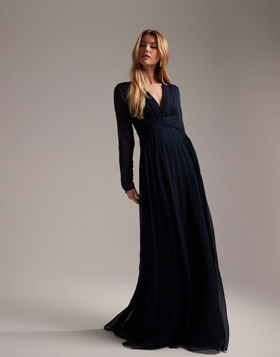 Robe longue de demoiselle d'honneur avec taille froncée, manches longues et jupe plissée - Asos Design - Modalova