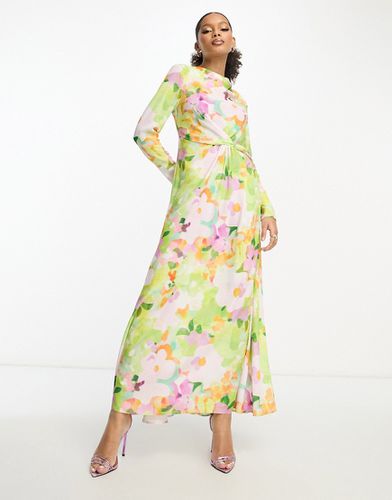 Robe longue en satin à fleurs avec col bénitier et détails froncés - Asos Design - Modalova