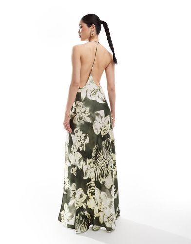 Robe longue fendue en satin à fleurs oversize avec décolleté plongeant et bretelle au dos - Asos Design - Modalova