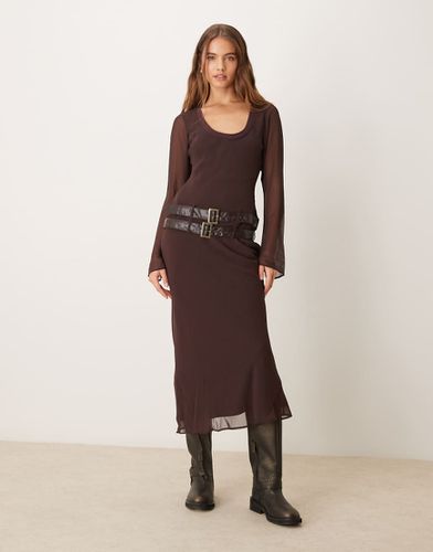 Robe mi-longue à encolure dégagée côtelée avec double ceinture - Prune chocolat - Asos Design - Modalova