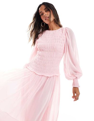 Robe mi-longue avec liens noués au dos et corsage froncé - Asos Design - Modalova