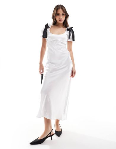 Robe mi-longue en satin à manches bouffantes - Blanc - Asos Design - Modalova