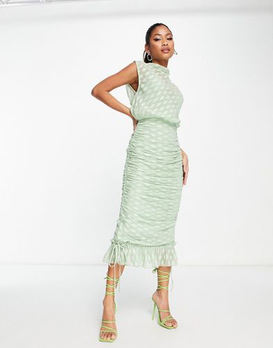 Robe mi-longue froncée à motif texturé avec col montant - Asos Design - Modalova