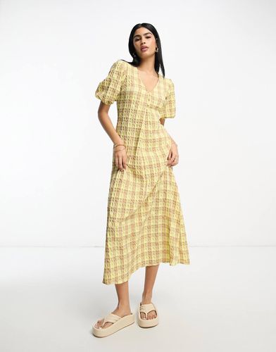 Robe rétro mi-longue à carreaux en tissu texturé - Jaune - Asos Design - Modalova