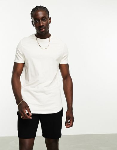 T-shirt long avec fentes sur les côtés - Crème - Asos Design - Modalova