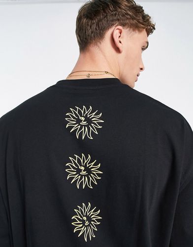 T-shirt oversize à imprimé soleil au dos - Asos Design - Modalova