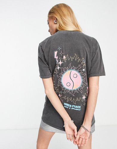 T-shirt oversize avec motif yin yang et inscription Inner Peace - Anthracite délavé - Asos Design - Modalova
