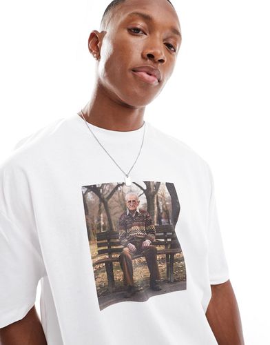 T-shirt oversize avec imprimé grand-père sur le devant - Asos Design - Modalova