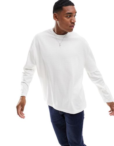 T-shirt oversize en tissu gaufré à manches longues contrastantes - Écru - Asos Design - Modalova