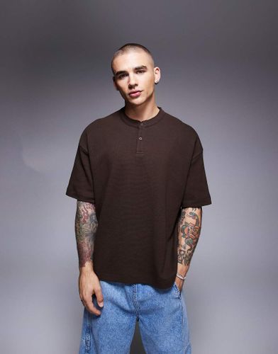 T-shirt oversize gaufr coupe carre avec col boutonn - Asos Design - Modalova