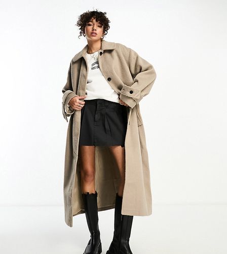 ASOS DESIGN Tall - Manteau boyfriend habillé brossé en laine mélangée - Champignon - Asos Tall - Modalova