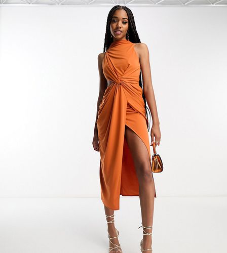 ASOS DESIGN Tall - Robe mi-longue drapée minimaliste avec découpes et col montant - Rouille - Asos Tall - Modalova