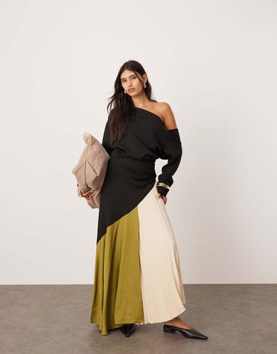 Robe longue à épaules dénudées et détail plissé - Color block - Asos Edition - Modalova