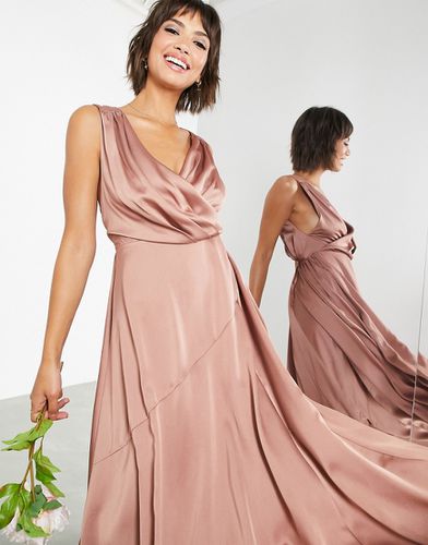 Robe longue croisée drapée en satin à encolure Bardot - Rose cannelle - Asos Edition - Modalova