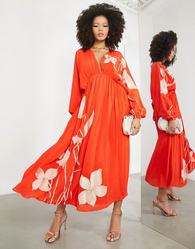 Robe mi-longue avec traîne, broderies tulipes et taille froncée - tomate - Asos Edition - Modalova