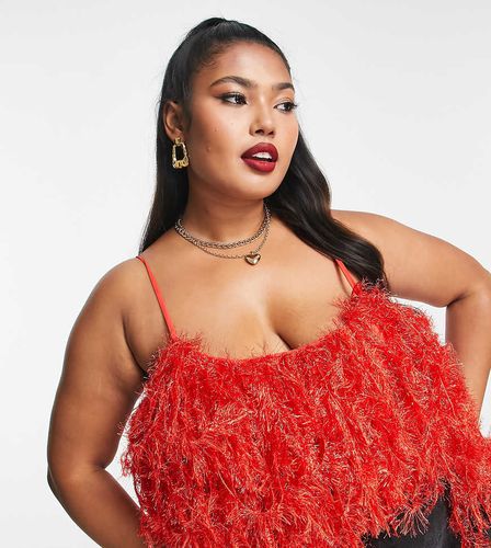 Curve - Body style caraco à décolleté plongeant au dos et plumes synthétiques - Rouge vif - Asos Luxe - Modalova