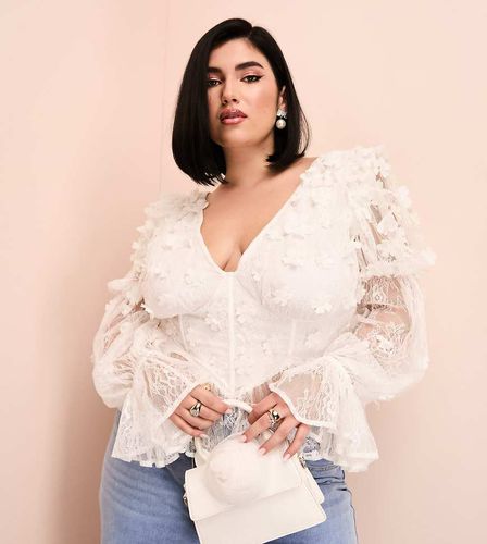 Curve - Top manches longues à encolure bardot en tulle avec perles et fleurs en velours - Asos Luxe - Modalova