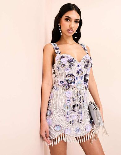 Robe courte à ourlet festonné avec fleurs en 3D et franges en perles - Asos Luxe - Modalova