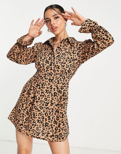 Robe chemise courte à imprimé léopard - Ax Paris - Modalova