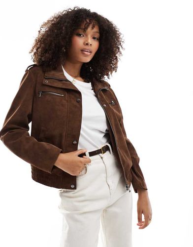 Veste aspect daim coupe carrée - Chocolat - Bershka - Modalova