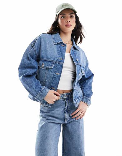 Veste en jean oversize - moyen délavé - Bershka - Modalova