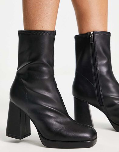 Bershka on sale bottines noires